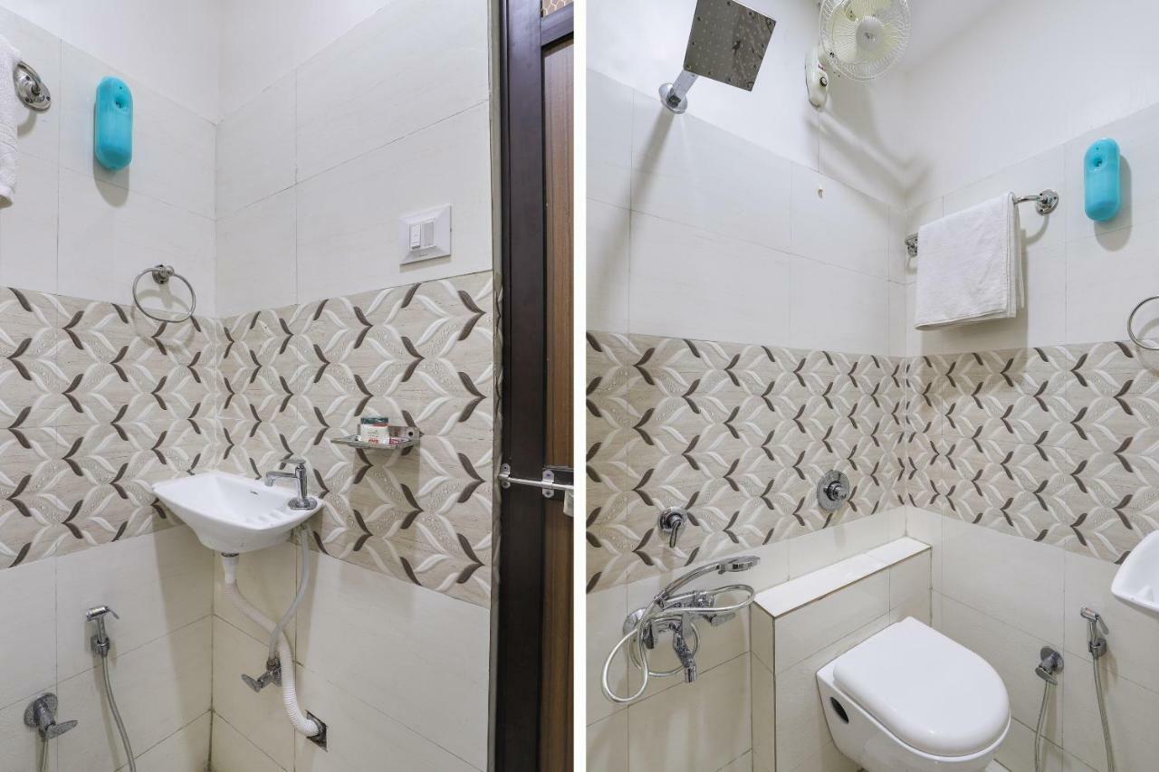 Oyo 47110 Hotel Royal Palace Naroda Ngoại thất bức ảnh
